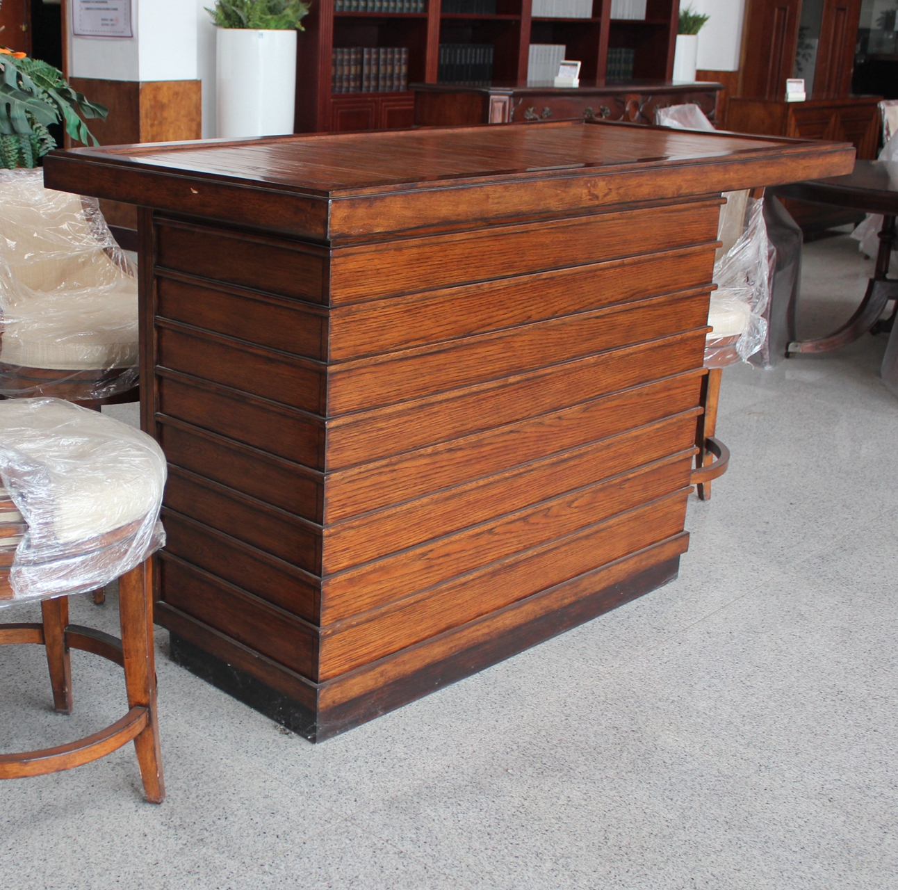 Accent Furniture Solid Wood Counter table Dining Room Bar Table