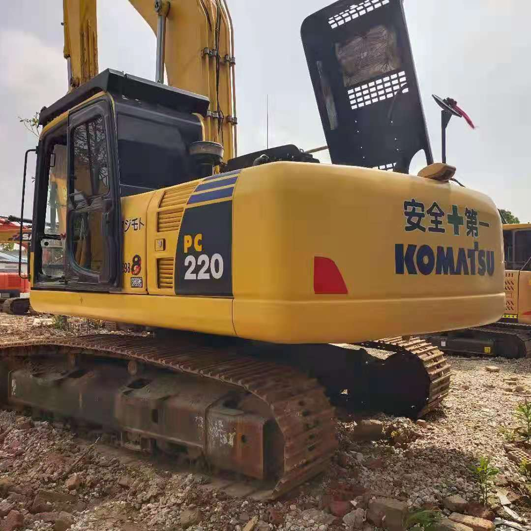2017 год б/у оригинальный экскаватор Komatsu PC 220-8