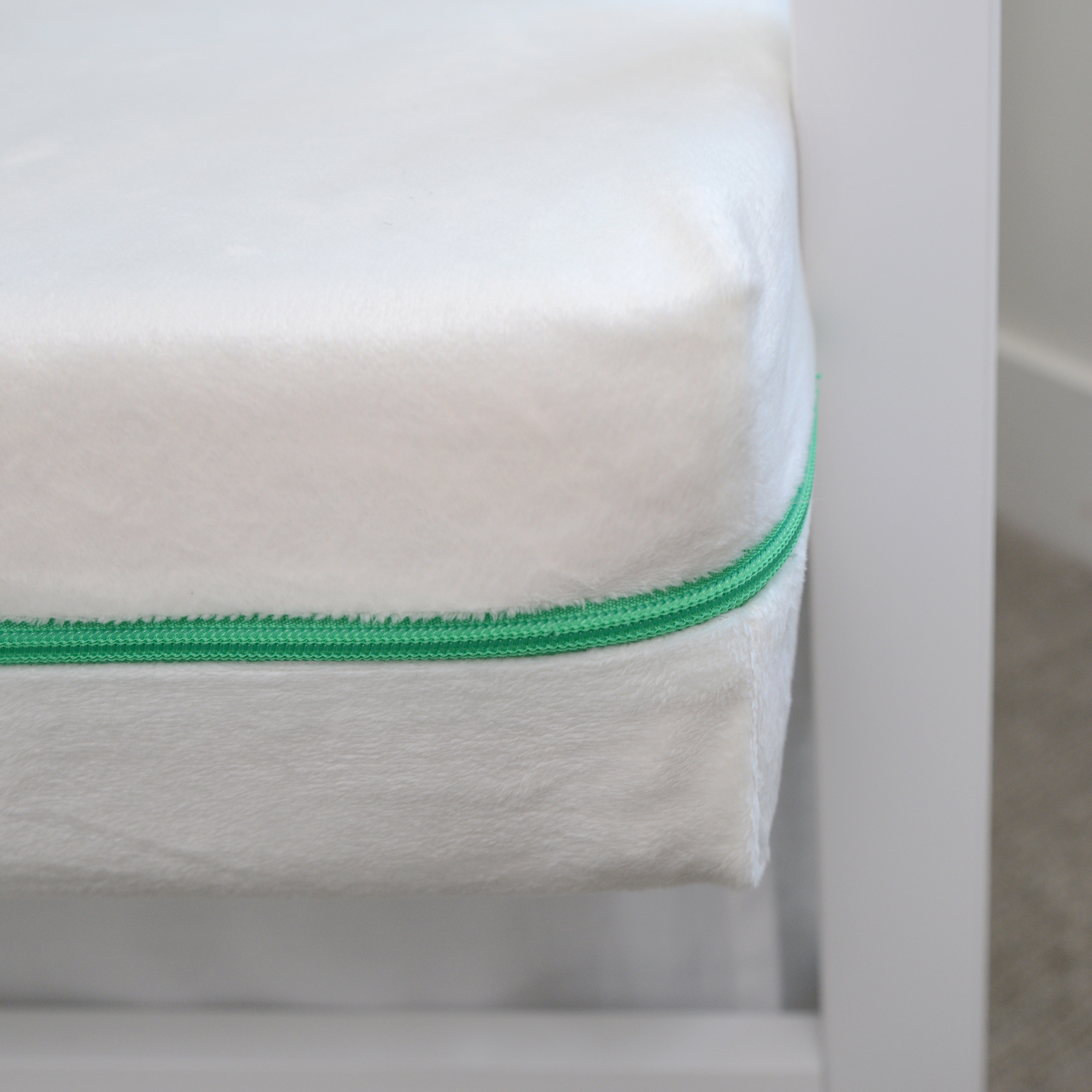 Wholesale Luxury Style Crib Mattress Flip Version / Crib & Toddler Quilted Baby Mattress Pad