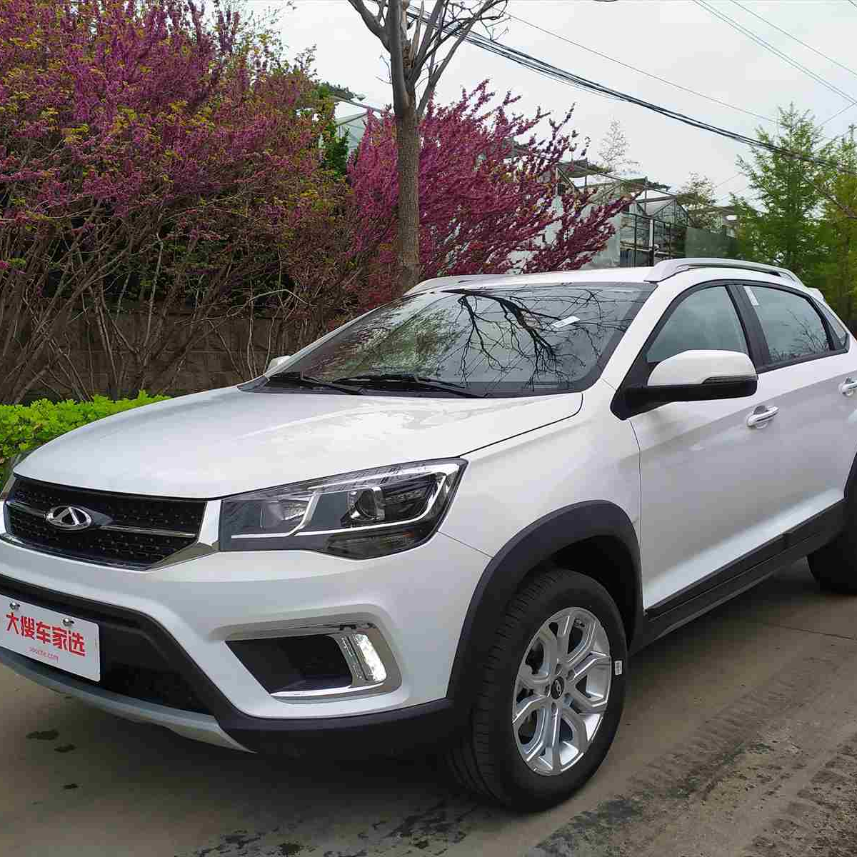 Б/у автомобили Chery Ruihu3X в хорошем состоянии, низкая цена, Китай, высокоскоростной автомобиль, б/у для продажи