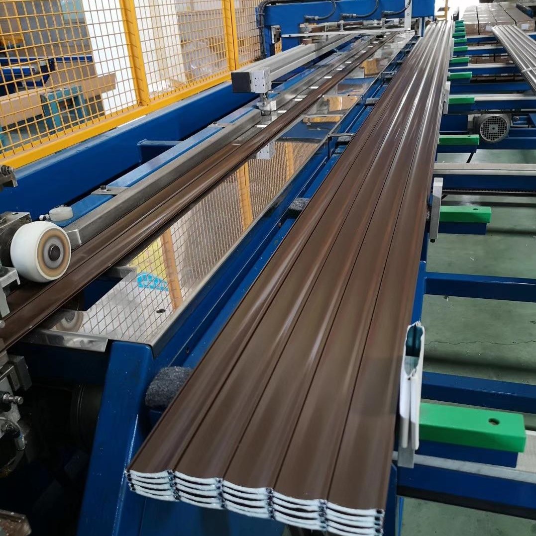 39 mm PU Foam Insulated Aluminium Slats