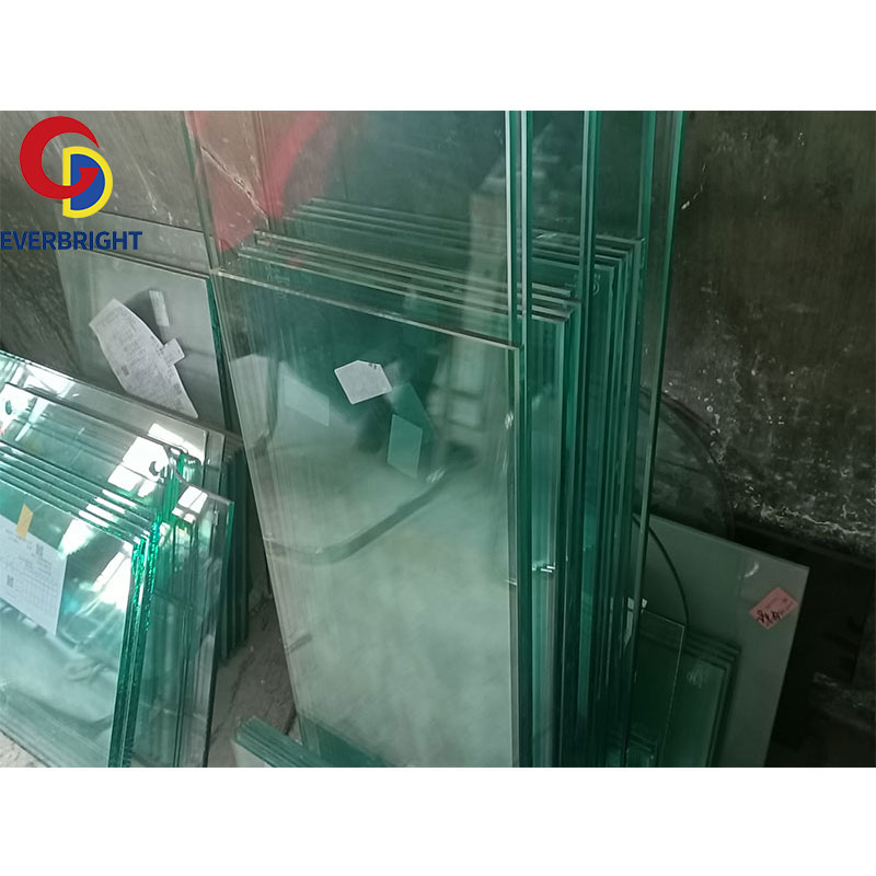 Изготовленное на заказ 6 8 10 12 мм закаленное прозрачное стекло