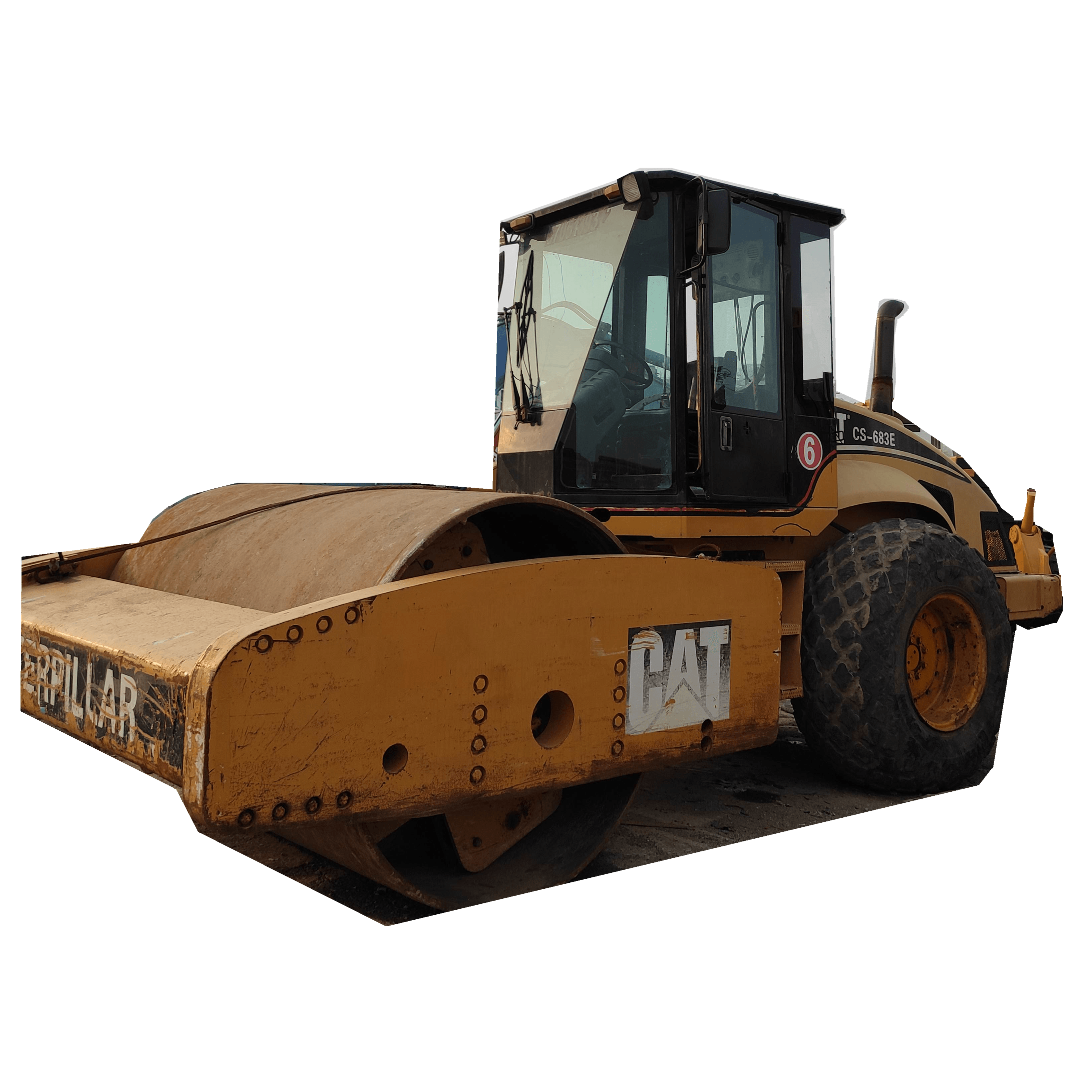 The used road roller CS683 is for sale at a good price, and the warranty CS-683E,CS 683 is intact.