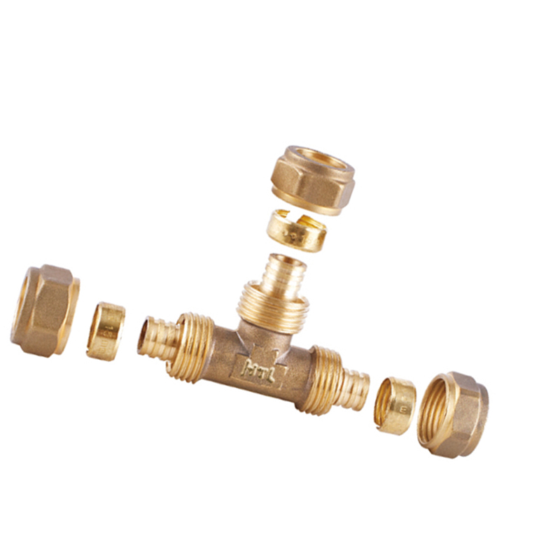 Латунные компрессионные фитинги HELERO HT 200-3151 для трубы PEX