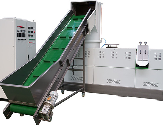 China cost of waste film plastic granulating extruder machine