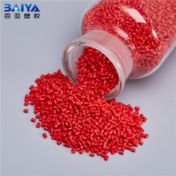 PE/PS/PC PA HDPE пластик красный Masterbatch используется в инъекции