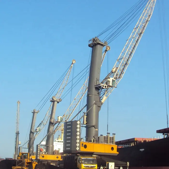 Seaport swing arm portal jib crane 20ton with container spreader