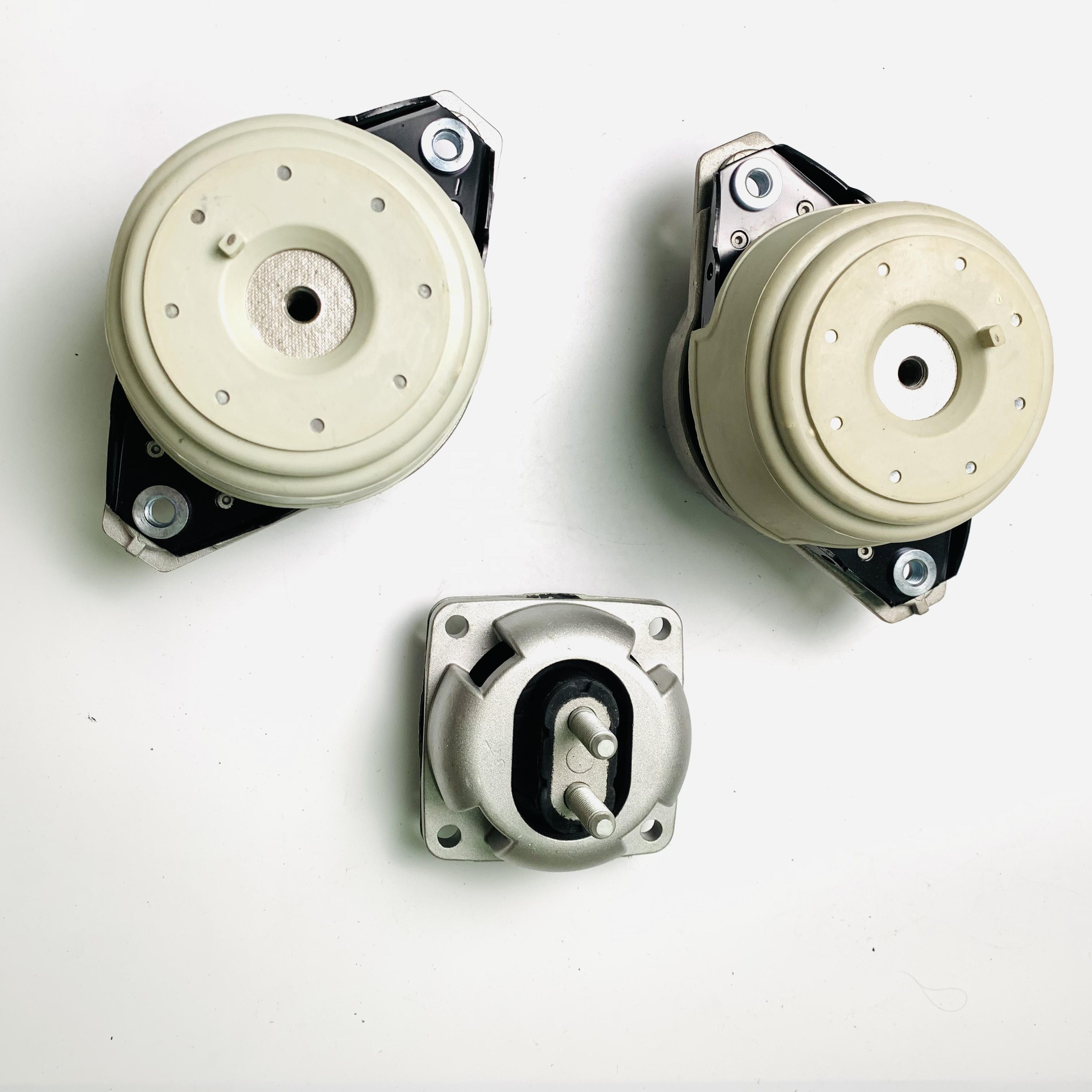 1662400518 Auto Parts Transmission Mount for Mercedes ML W164 GL X164 for MERCEDES-BENZ W166 W251 W292 W164