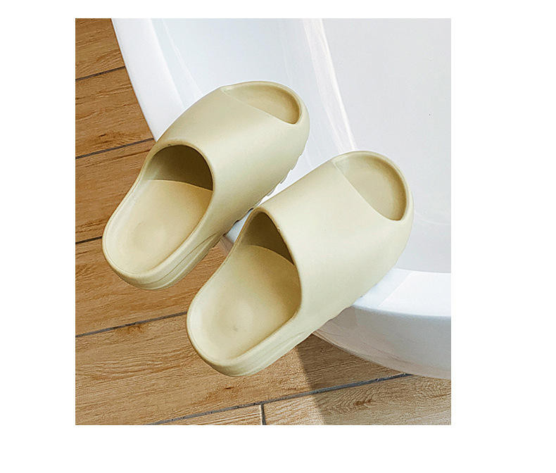 Kids Sandas Summer Kid Boy and High Quality Beach Slipper Solid Children Sandals Girl Slippers