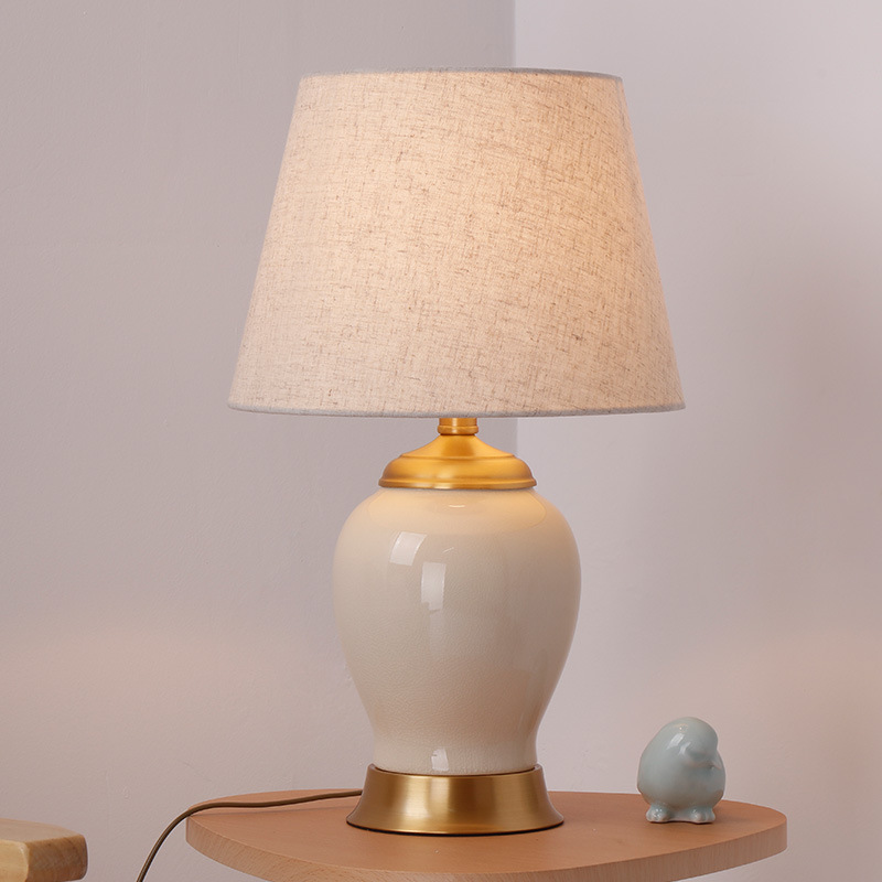 Retro bedroom ceramic desk lamp