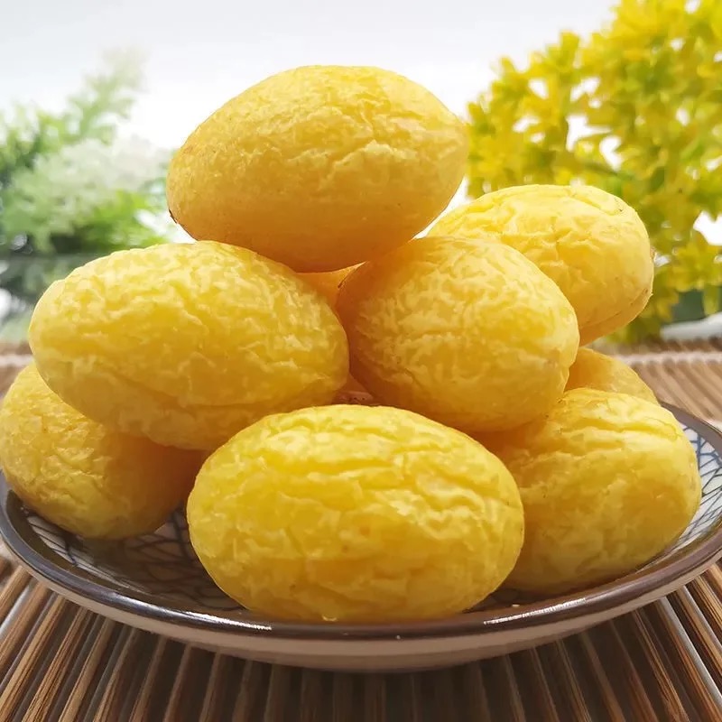 Популярные фруктовые продукты, желтые оливки