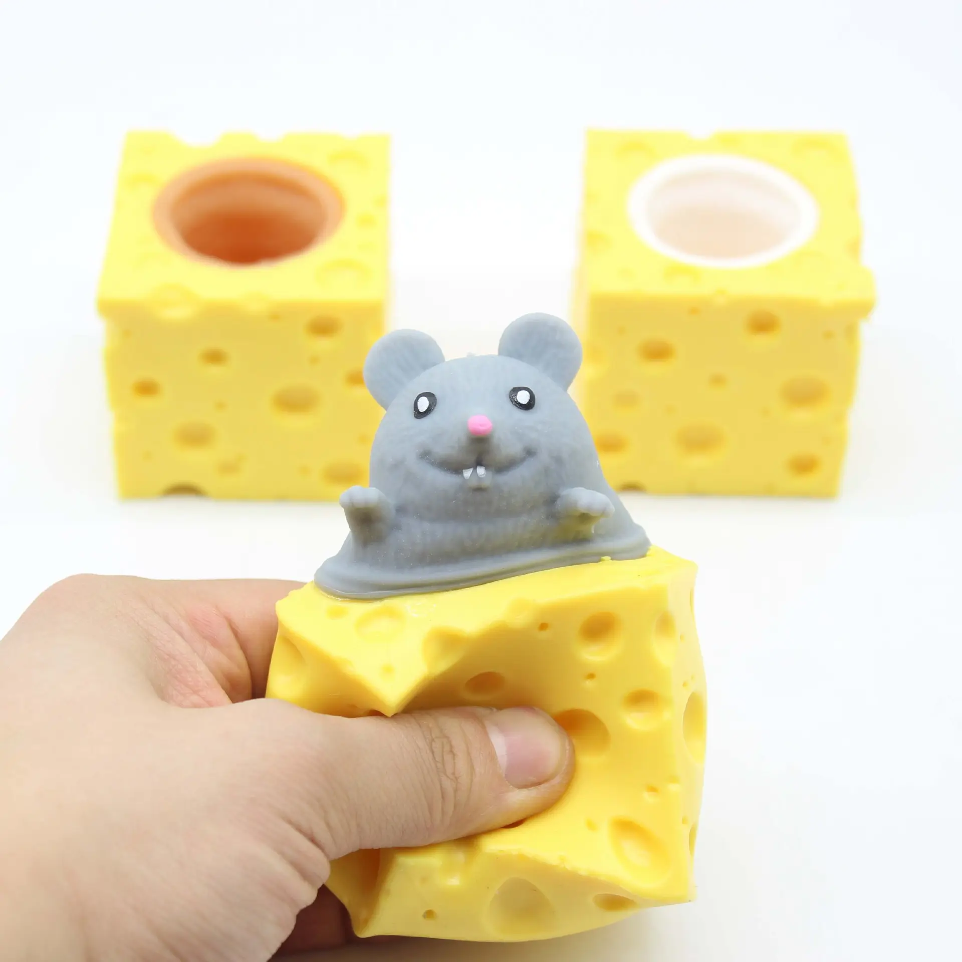 Creative decompression cute cheese mouse cup pinch joy squeeze toys for kids Venting Toys Squeeze Toys