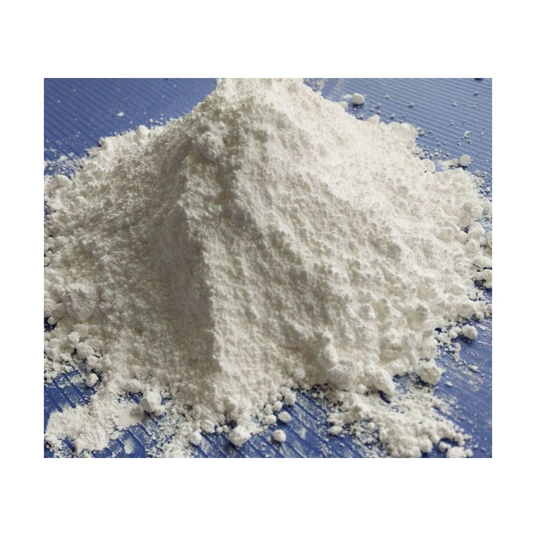 White powder Concrete admixtures Superplasticizer naphthalene decreases thermal treatment of concrete sulfonate disodium