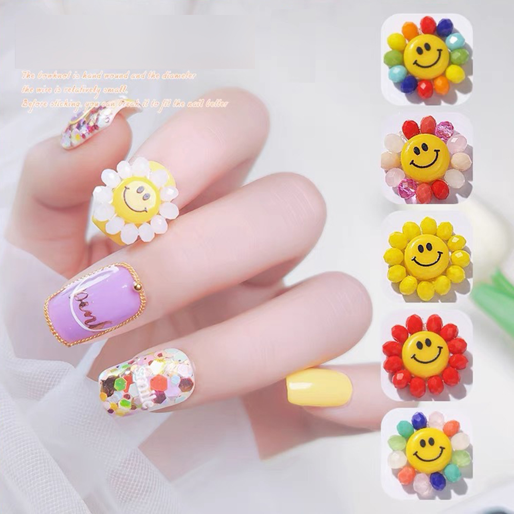 Kawaii дизайн ногтей улыбка Подсолнух мультфильм красочные украшения для ногтей Кристалл 3D Подвески Аксессуары для маникюра японские драгоценные камни для ногтей