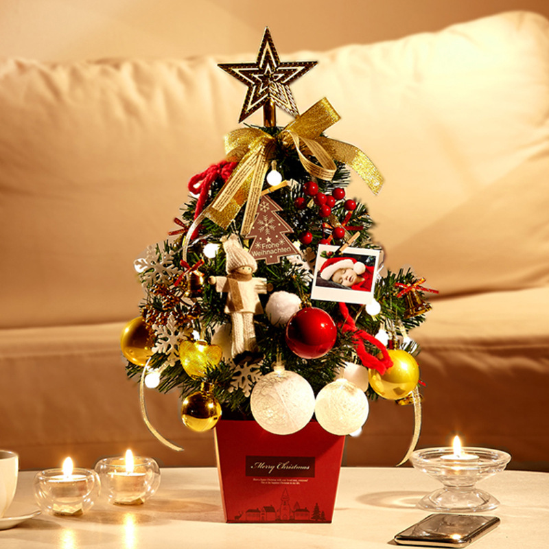 CR-B160 Artificial Mini Xmas Tree Personalised Decoration Supplies Resin Christmas Ornaments For Table