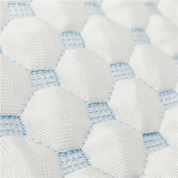 Mattress Fabric Manufacturer 30% Coolmax 70% Pes Warp Knit Breathable Knitted Fabric Mattress Cover Fabric