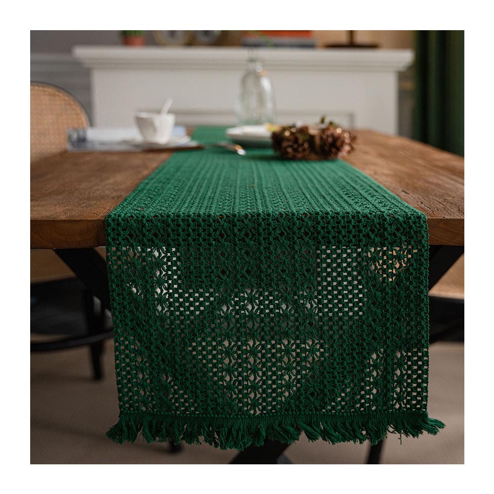 Wholesale Polyester Hand Made Table Runner Crochet Dark Green Christmas Table Runner