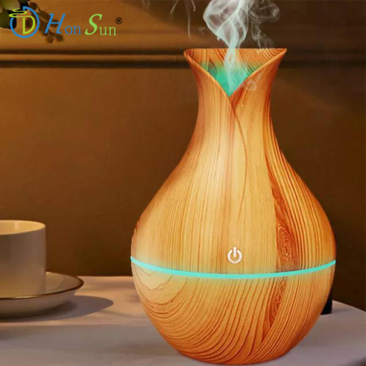 New product 7 color LED Light essential Oil Diffuser Home Mini humidifier Ultrasonic air humidifier USB ceramic humidifier