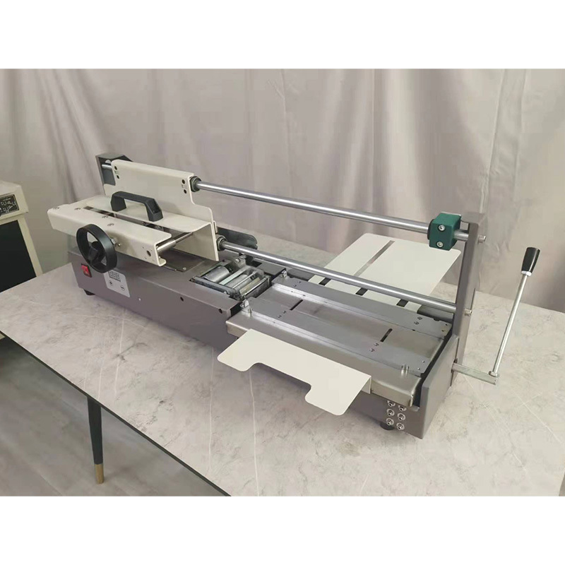 PAPER CUTTER Manual Clamping and Pushing Paper With Low Price on Hot Sale Manual Kale Cutter