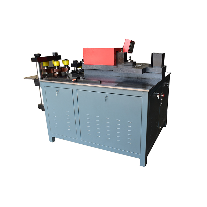 Фабрика сразу поставляет cnc шинопровод пробивая машина цена