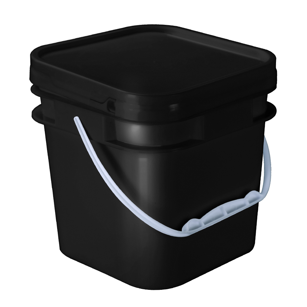 High-quality idle liquid plastic buckets can receive rainwater plastic buckets for long-term sale of plastic buckets