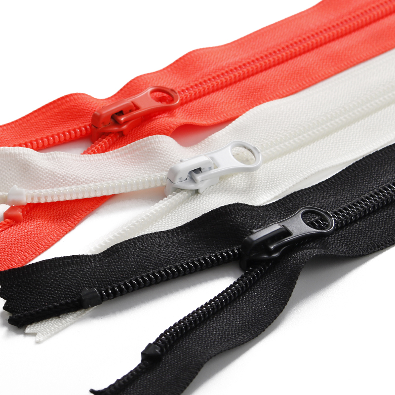 Source manufacturer custom wholesale 3#5#8# nylon zipper custom color zipper roll