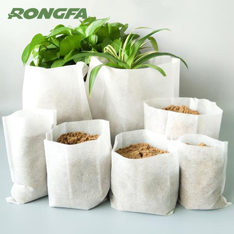 100pcs breathable and dustproof  agricultural nursery Biodegradable Non Woven Fabric Seedling Bags Custom Nursery Grow Bags