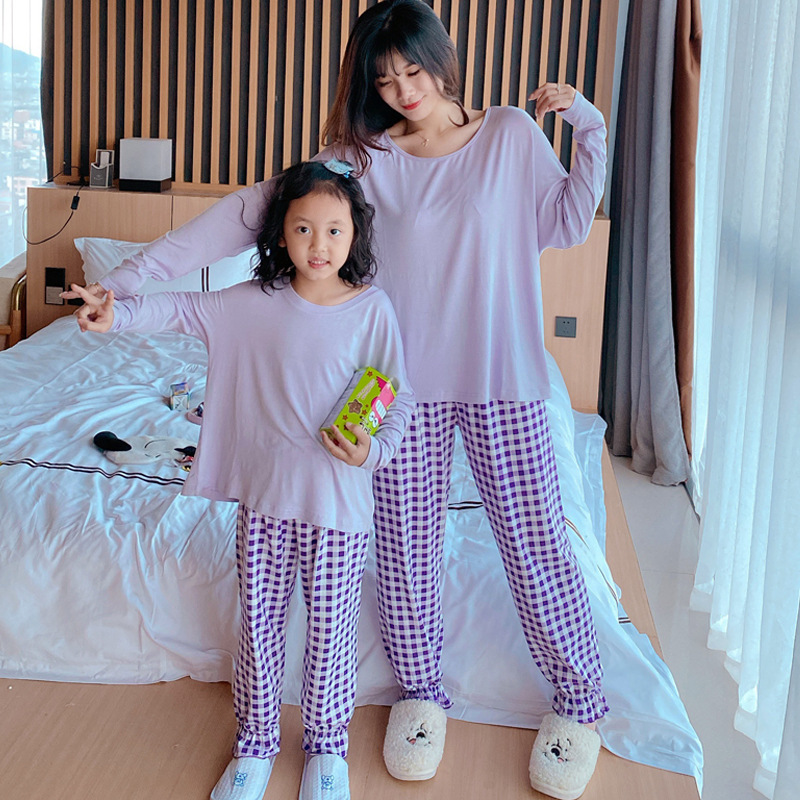 New Arrival Long Sleeve Purple Mommy And Me Matching Sets For Women
