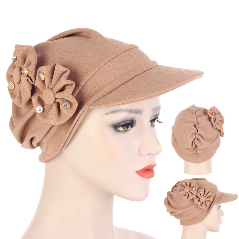 Wholesale Fashionable Pleated Pullover Hat With Brim Ladies Solid Color Applique Warm Bonnet With Diamonds Women Cancer Caps