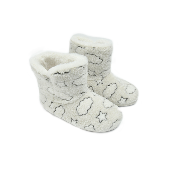 Cloud Shape Winter Outdoor and Indoor Home Women Thick-Soled Cotton Slippers