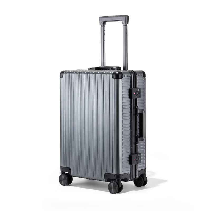 Wholesale Suitcase For Women Travel Trolley Luggage Case Spinner Slient Aluminum Case