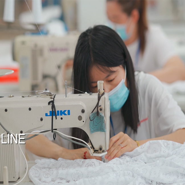 Trendy clothing small quantity LOW MOQ manufacturer women clothing manufacturer small order custom made