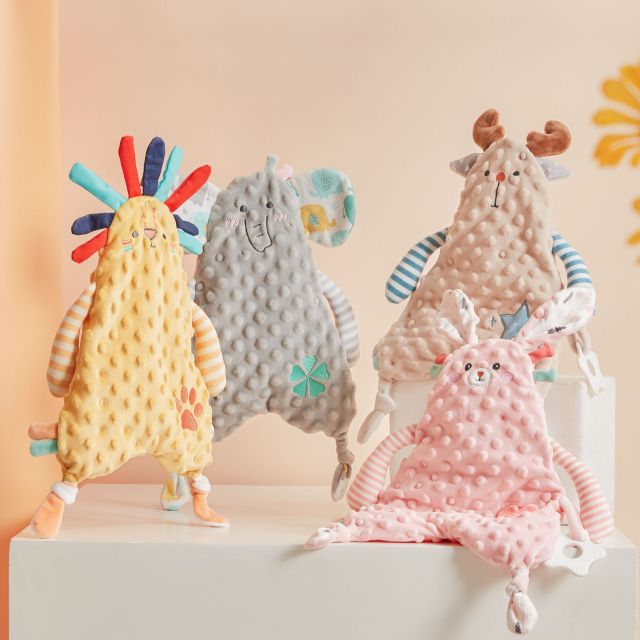 Wholesale custom baby sleep dolls can bite peas pillow plush doll toy 2021