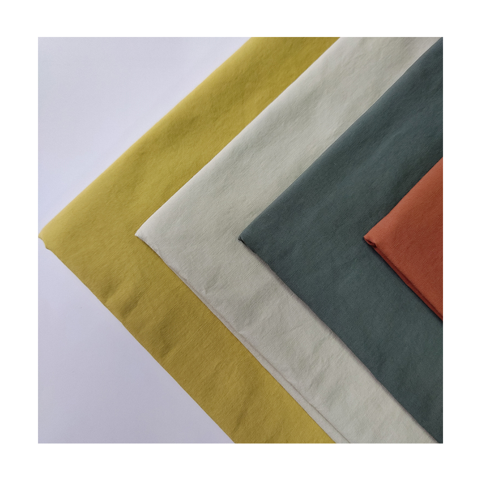 Factory Supply Medium Weight Exquisite Workmanship Cotton Nylon Fabric DowncoatPU Coated Woven Nylon Fabric