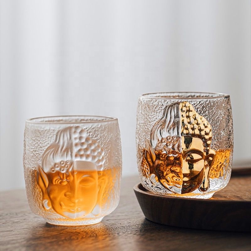 Glass cups that show personality, gold-rimmed glass wine glasses, party bar liquor glasses