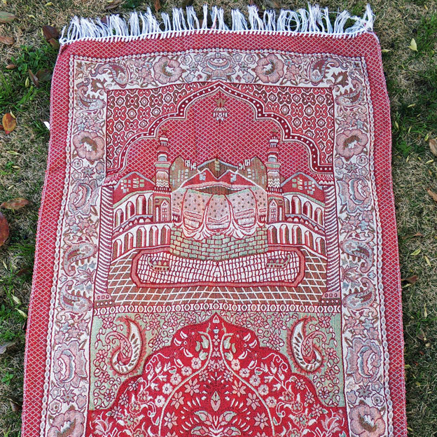 Ethnic style thin soft and portable Muslim worship carpet