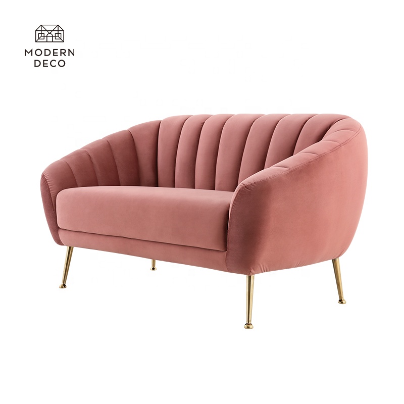 Бархатный набор кресел и стульев розового цвета ensemble canape scandinave 2 1 местный