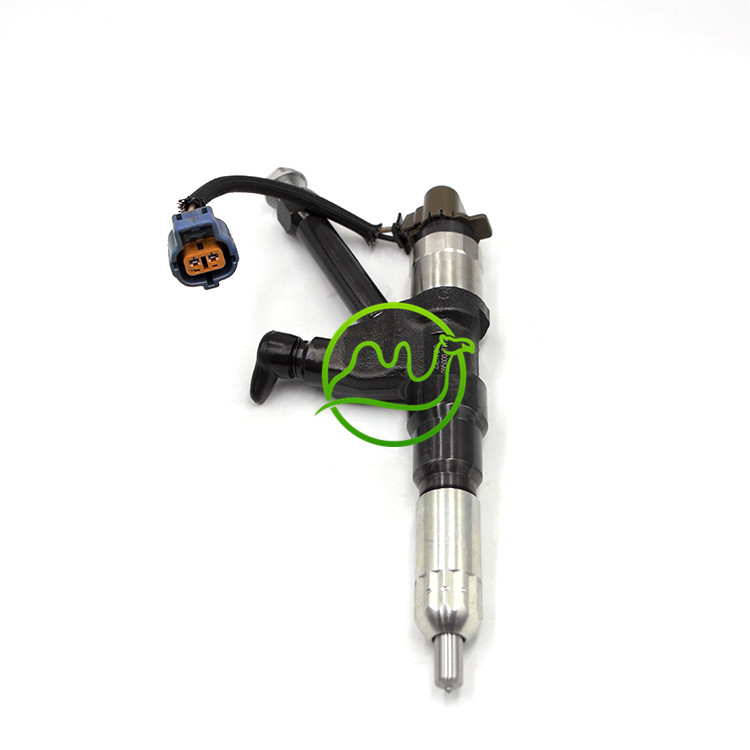 High Quality Common Rail Diesel Fuel Injector 095000-0612 095000 0612 0950000612