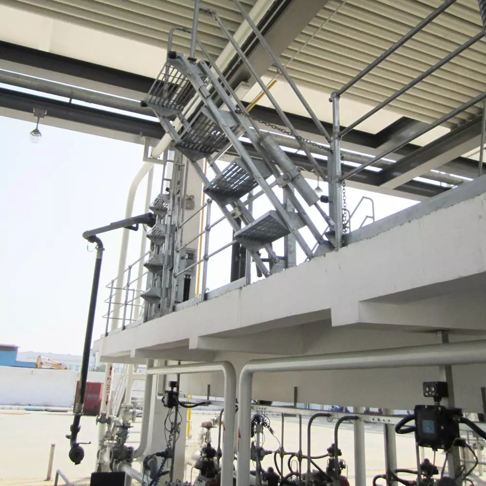 Best price aluminium folding small step stools ladder in oil loading skid- mounted for chemical petroleum industry