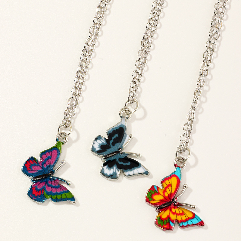 Ding yi Summer Hotsale Gold Plated Beaded Chain Butterfly Pendant Necklace Tiny Oil Drip Butterfly Necklace For Holiday