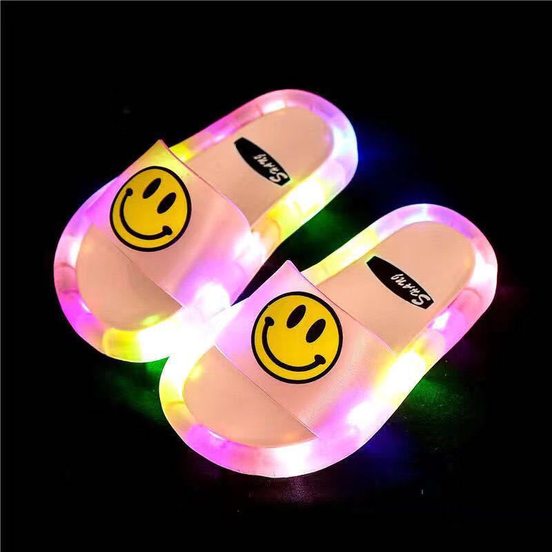 Custom Baby Children Indoor House Kids Light Up Slippers Led Flash Light Outdoor Cartoon Slippers Kids