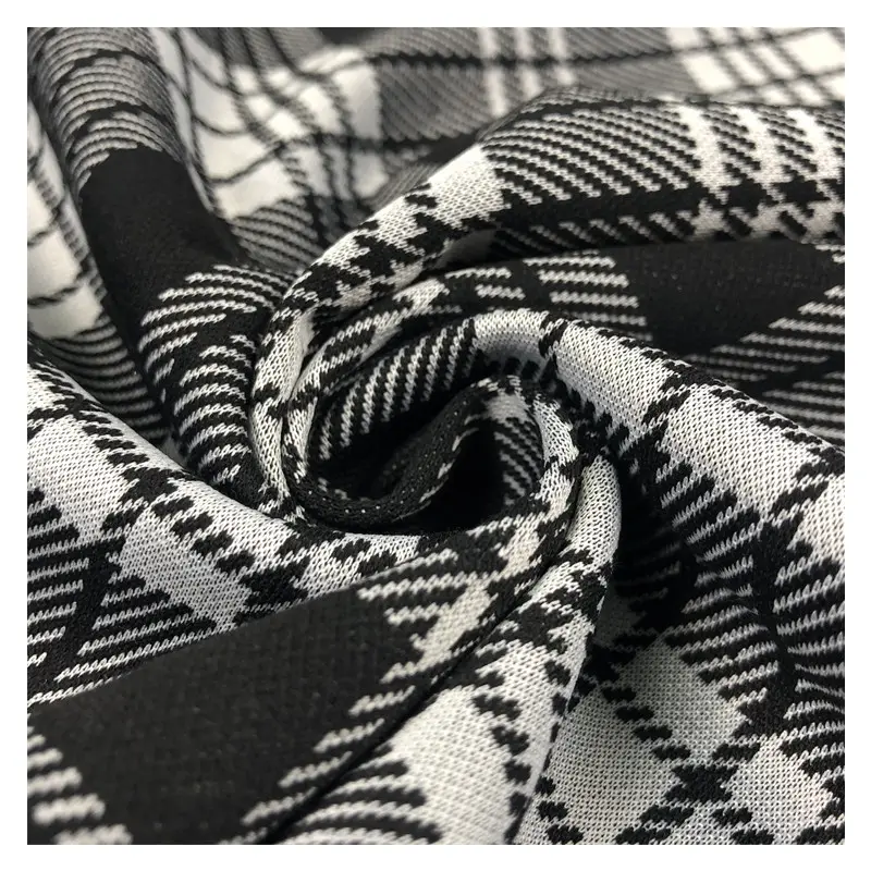 Fashion yarn dyed fabric knitted jacquard 260gsm plaid black polyester rayon fabric for coat