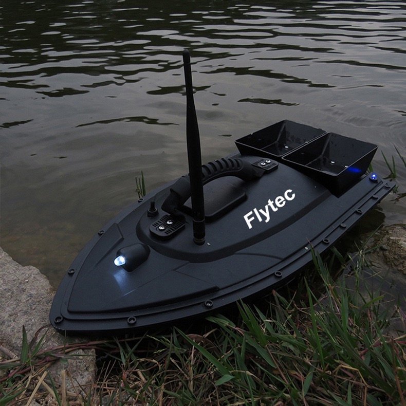 2021 GPSWholesale 500 м rc рыбацкие лодки рыболокаторы инструменты с ночным светом рыболовная приманка лодка