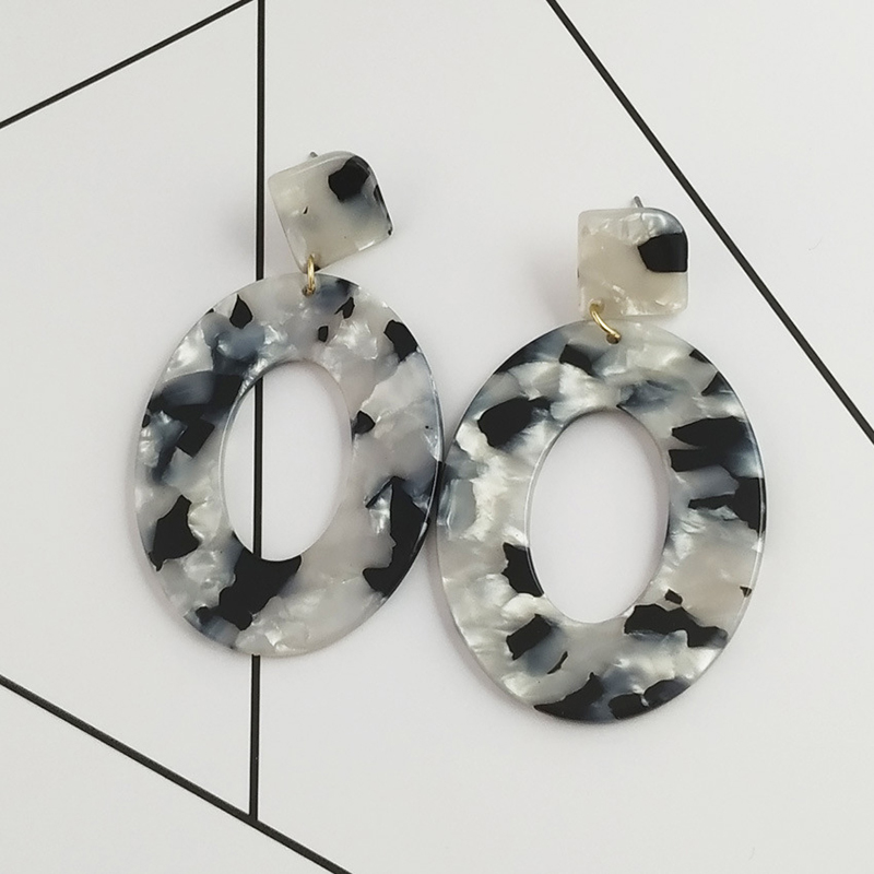 Elegant Acrylic Large Hoop For Women Acetate Earrings Jewelry Wave Type Acrylic Earrings