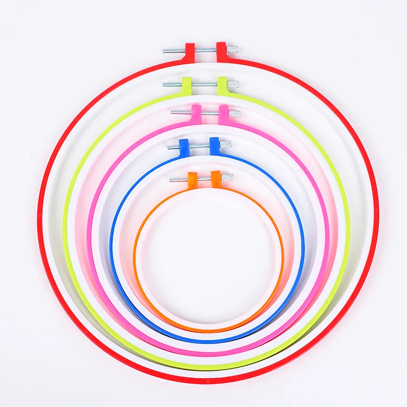 Colorful cross stitch embroidery hoop Abs plastic wood embroidered stretch