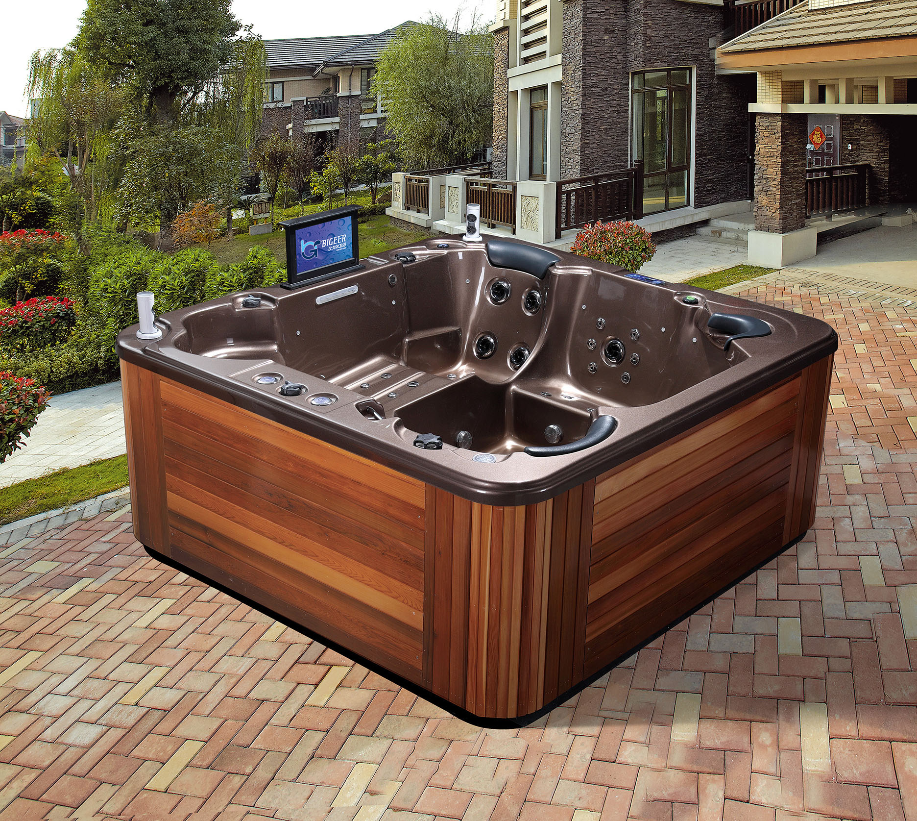 Factory direct sales customizable luxury massage outdoor whirlpool tub spa