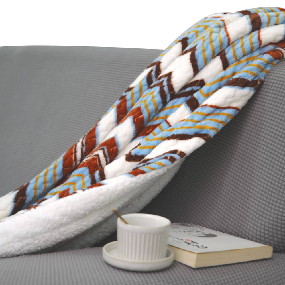 B22029 Luxury 3D Striped Pattern Printed Flannel Fleece with Sherpa Backing Blanket