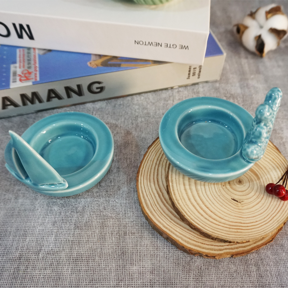 Sailboat Shaped Oil Burner Ceramic Canlde Holder