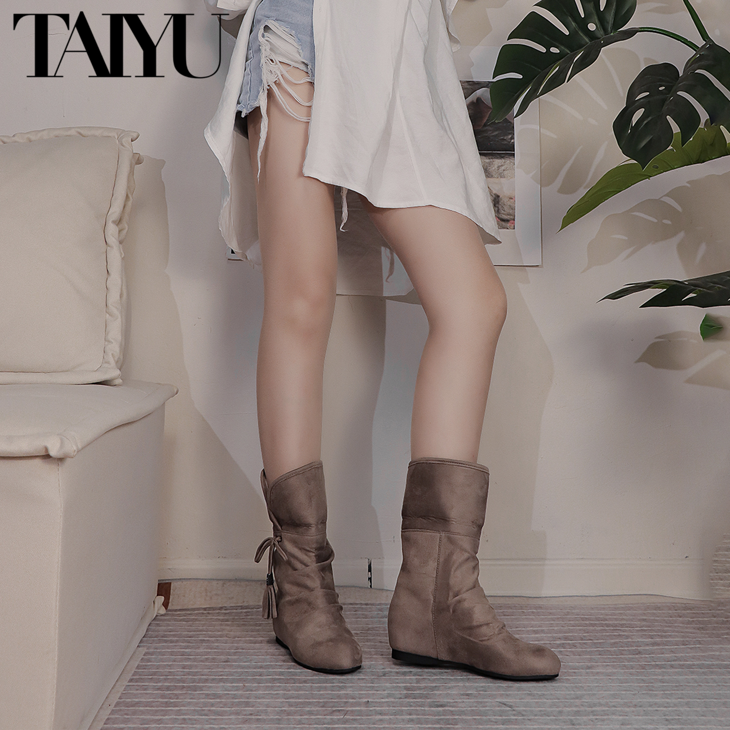 China Wholesale Maroon Ladies Winter Over Ankle Boots Shoes Fashion Flat Heel Lady Fur Boots For Women