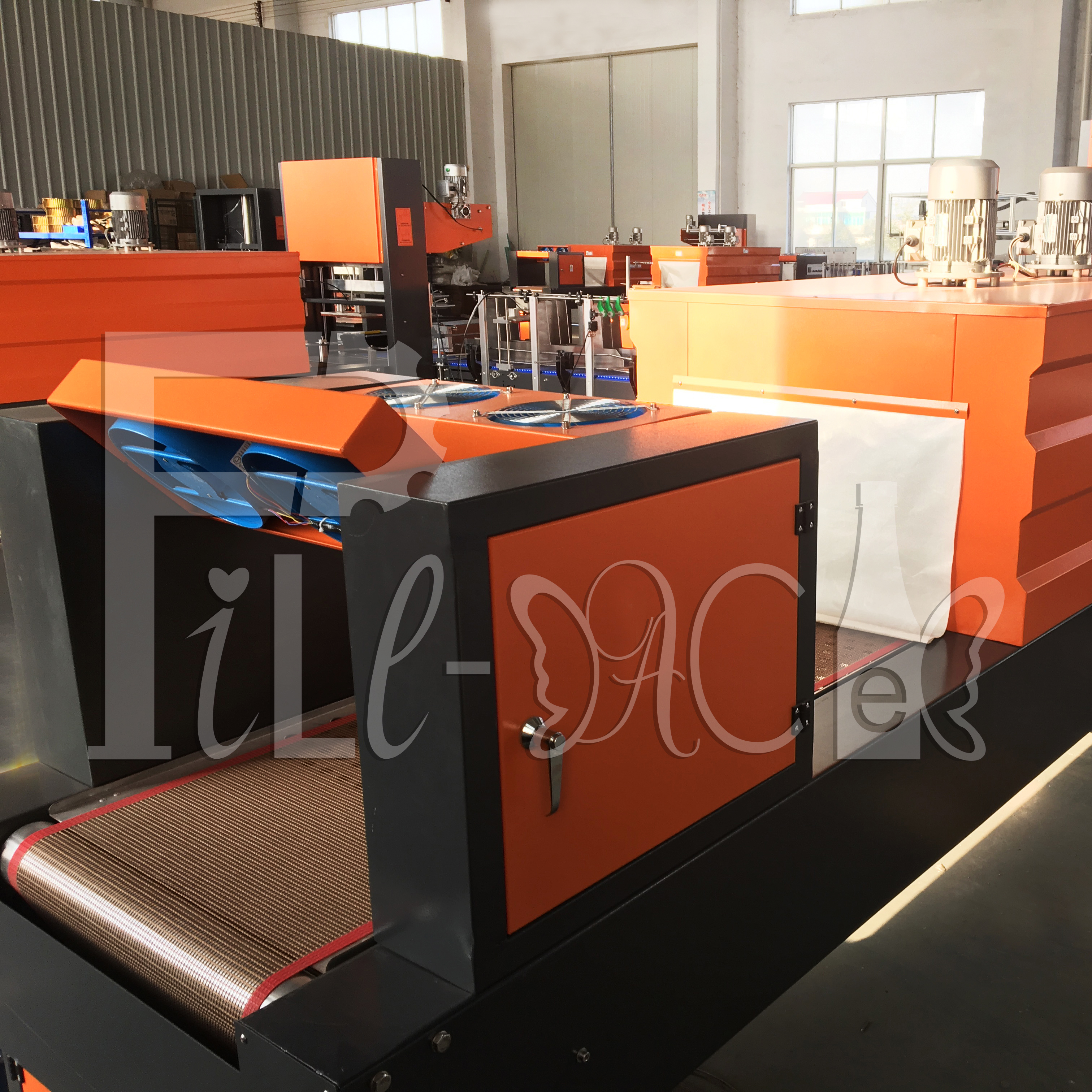 (In stock for sale now!) 0-10pcs/min production speed automatic Shrink packing machine for beverage bottle